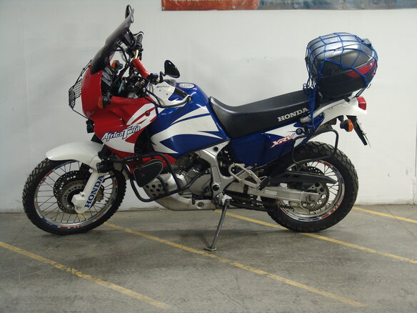 2000 Honda XRV 750 Africa Twin, красный, 710000 рублей - вид 4
