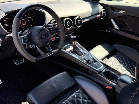 2016 Audi TT RS III (8S), серый, 4150000 рублей - вид 9