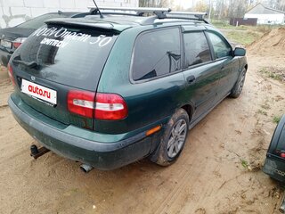 2001 Volvo V40 I Рестайлинг, зелёный, 370000 рублей, вид 5