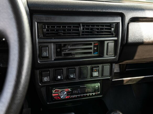 2016 Lada (ВАЗ) 2121 (4x4) I Рестайлинг, белый, 550000 рублей - вид 10
