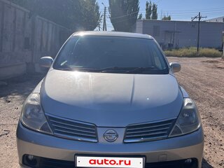 2005 Nissan Tiida Latio I, серебристый, 360000 рублей, вид 1