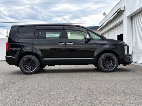 2022 Mitsubishi Delica D:5 I Рестайлинг, чёрный, 2800000 рублей, вид 5
