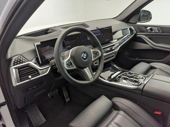 2025 BMW X5 40i IV (G05/G18) Рестайлинг, белый, 15350000 рублей - вид 6