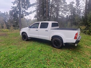 2013 Toyota Hilux VII Рестайлинг, белый, 1200000 рублей, вид 3