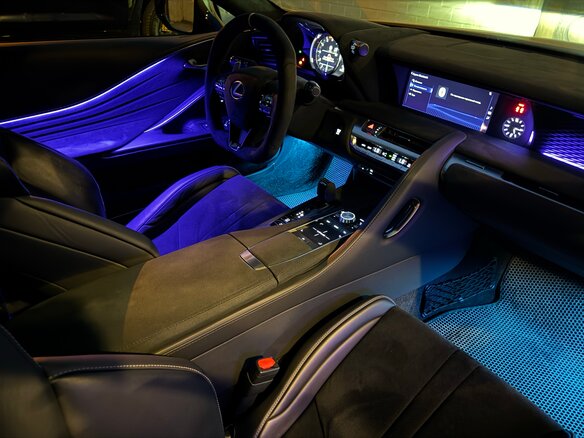 2017 Lexus LC 500 I, жёлтый, 8800000 рублей - вид 6