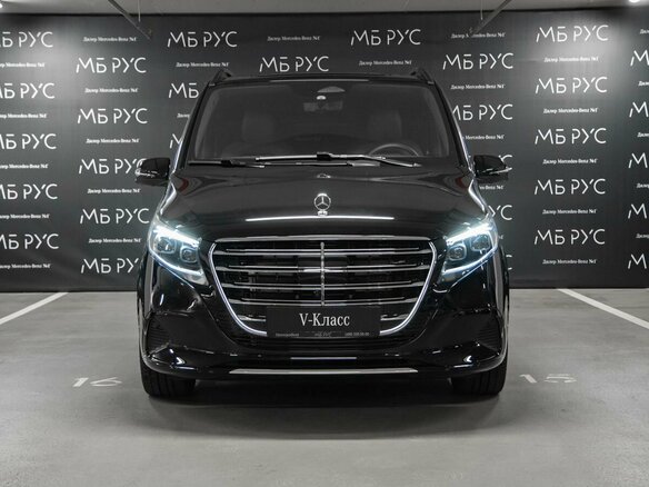 2026 Mercedes-Benz V-Класс Extra Long 300 d экстра длинный III (W447) Рестайлинг 2, чёрный, 18446400 рублей - вид 4