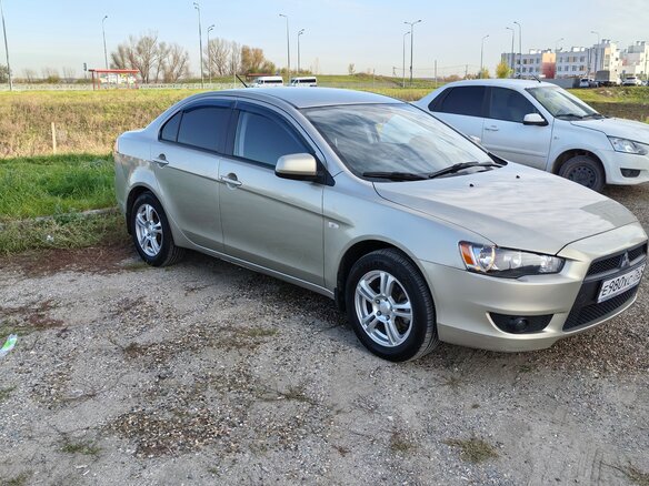 2008 Mitsubishi Lancer X, бежевый, 620000 рублей - вид 5