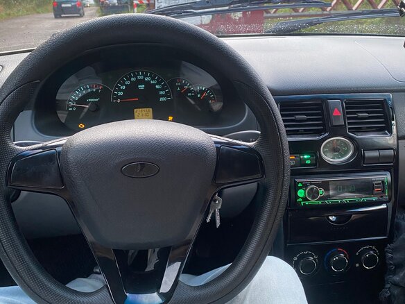 2007 Lada (ВАЗ) Priora I, зелёный, 300000 рублей - вид 10