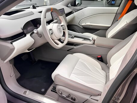 2026 Zeekr 007 GT 103 kWh, пурпурный, 7750000 рублей, вид 5