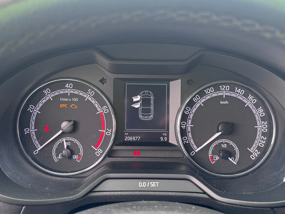 2019 Skoda Octavia III (A7) Рестайлинг, серый, 1450000 рублей - вид 7
