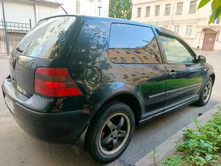 2000 Volkswagen Golf IV, чёрный, 330000 рублей, вид 3