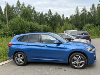 2018 BMW X1 20i xDrive II (F48), синий, 2900000 рублей, вид 4