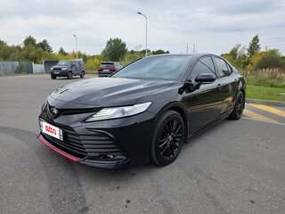 2022 Toyota Camry VIII (XV70) Рестайлинг, чёрный, 4490000 рублей, вид 1
