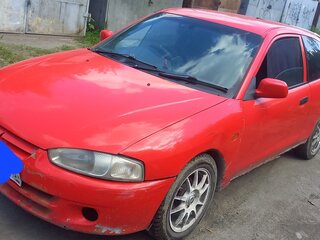 1998 Mitsubishi Mirage V, красный, 111111 рублей, вид 1