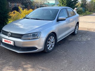 2012 Volkswagen Jetta VI, серебристый, 1190000 рублей, вид 3