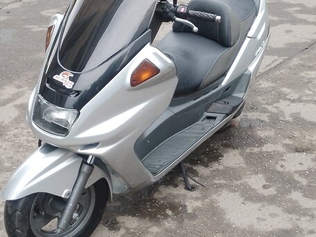 1998 Yamaha Majesty 250, серебристый, 120000 рублей, вид 1