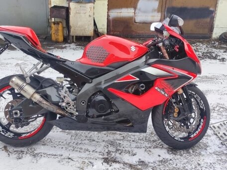 2005 Suzuki GSX-R 1000, чёрный, 690000 рублей, вид 2
