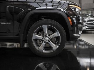 2022 Jeep Grand Cherokee L V (WL), чёрный, 5190000 рублей, вид 4