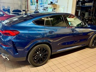 2020 BMW X6 30d III (G06), синий, 8500000 рублей, вид 2