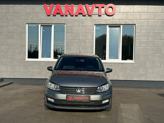 2018 Volkswagen Polo V Рестайлинг, серебристый, 1425000 рублей, вид 2