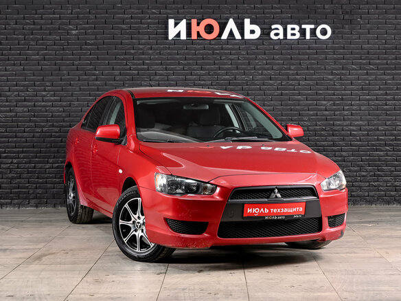 2010 Mitsubishi Lancer X, красный, 800000 рублей - вид 3