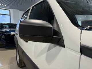 2026 Lada (ВАЗ) Niva Travel I Рестайлинг, белый, 1419000 рублей, вид 3