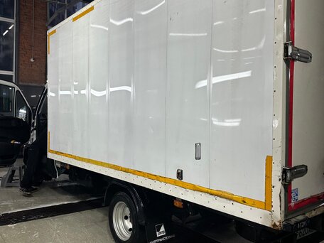 2017 Iveco Daily, белый, 2300000 рублей, вид 4