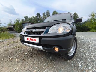 2012 Chevrolet Niva I Рестайлинг, чёрный, 565000 рублей, вид 3