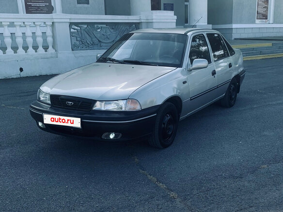 2006 Daewoo Nexia I, серебристый, 190000 рублей