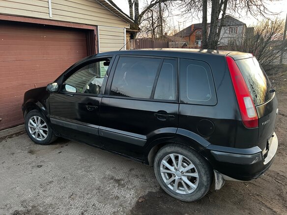 2007 Ford Fusion I Рестайлинг, чёрный, 290000 рублей - вид 5