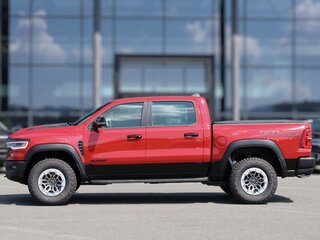 2026 Ram 1500 RHO V Рестайлинг, красный, 13490000 рублей, вид 4