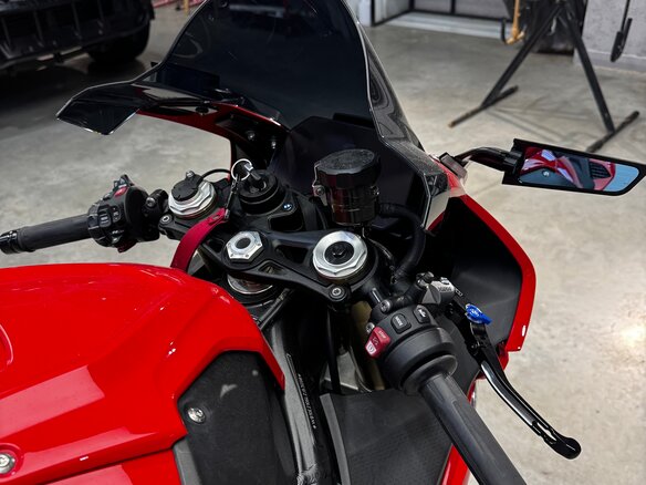 2019 BMW S 1000 RR, красный, 2025000 рублей - вид 34
