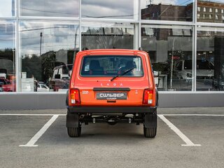 2026 Lada (ВАЗ) Niva Legend Sport I, оранжевый, 1767000 рублей, вид 5