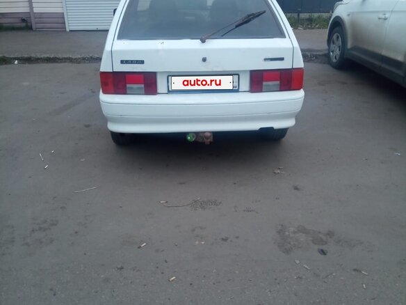 2010 Lada (ВАЗ) 2113, белый, 170000 рублей - вид 3