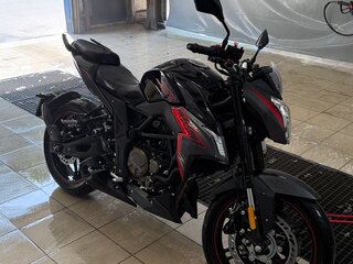 2025 Voge 300R, чёрный, 330000 рублей, вид 4