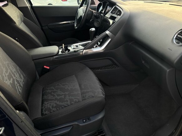 2011 Peugeot 3008 I, синий, 625000 рублей - вид 15