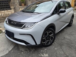 2024 BYD Dolphin 44.9 kWh I, серебристый, 1585000 рублей, вид 1