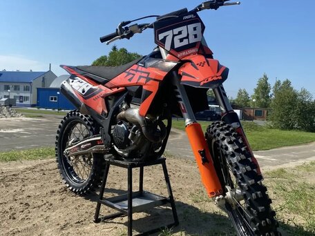 2024 KTM 250 SX F, чёрный, 650000 рублей, вид 3