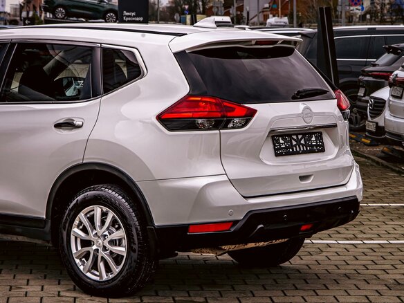2020 Nissan X-Trail III Рестайлинг, белый, 1935000 рублей - вид 9