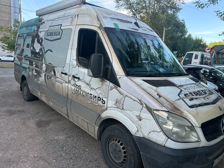 2010 Mercedes-Benz Sprinter, белый, 2500000 рублей, вид 3