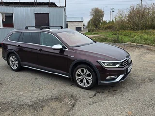 2017 Volkswagen Passat Alltrack B8, пурпурный, 2000000 рублей, вид 2