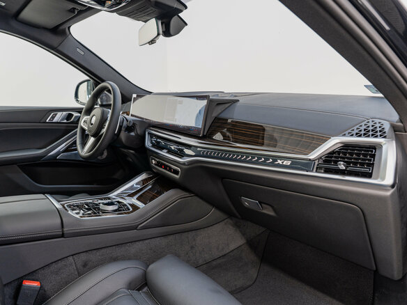 2026 BMW X6 40d III (G06) Рестайлинг, чёрный, 17490000 рублей - вид 15