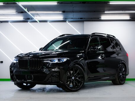 2020 BMW X7 40i I (G07), чёрный, 8800000 рублей, вид 1