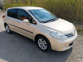 2009 Nissan Tiida I, золотистый, 620000 рублей, вид 2