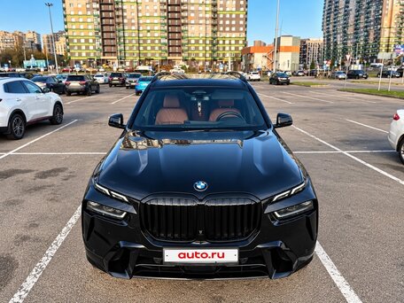 2023 BMW X7 40i I (G07) Рестайлинг, чёрный, 16500000 рублей, вид 2