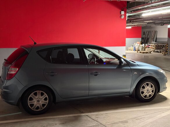 2009 Hyundai i30 I, голубой - вид 1