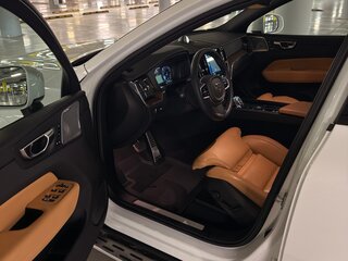 2021 Volvo XC60 II, белый, 4850000 рублей, вид 5