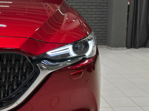 2018 Mazda CX-8 I, красный, 2497000 рублей - вид 4