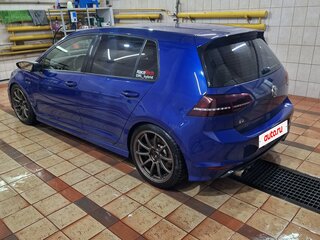 2014 Volkswagen Golf R VII, синий, 2300000 рублей, вид 3