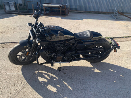 2023 Harley-Davidson Sportster S, чёрный, 1300000 рублей, вид 2